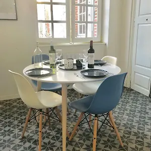 Appartement Des Arcades Coeur De Cité, Lisle-sur-Tarn